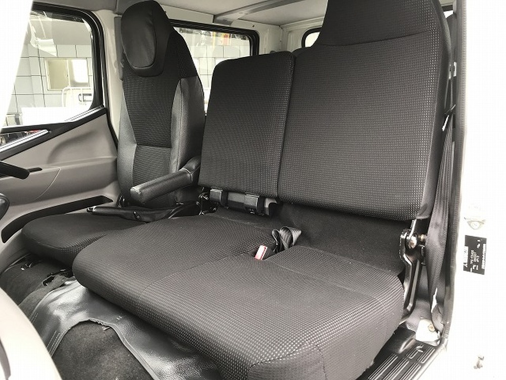 三菱ふそう　キャンター