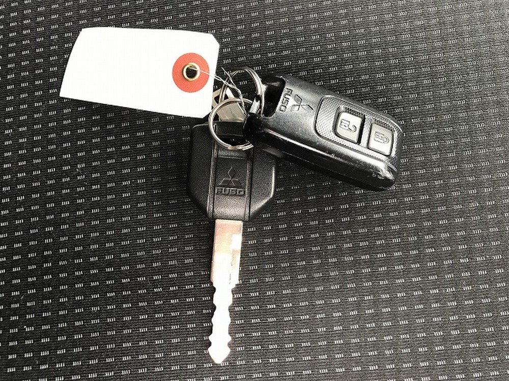 三菱ふそう　キャンター