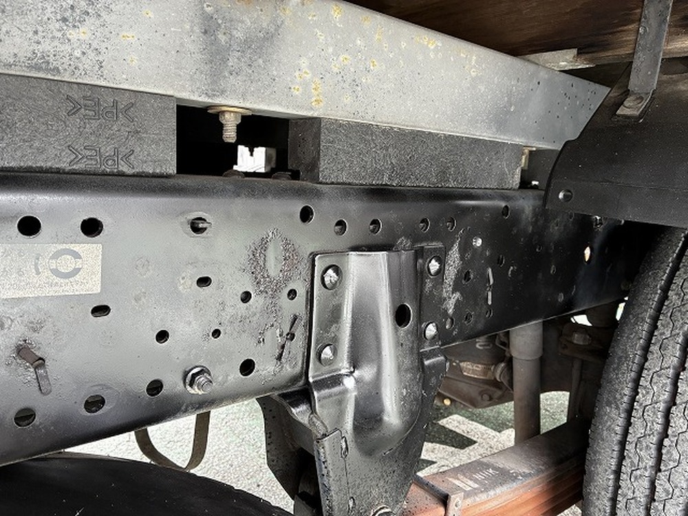 いすゞ　エルフ