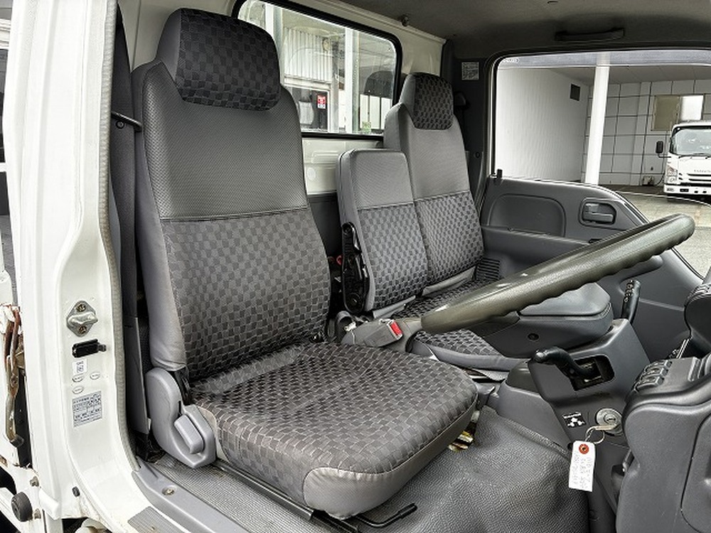 いすゞ　エルフ