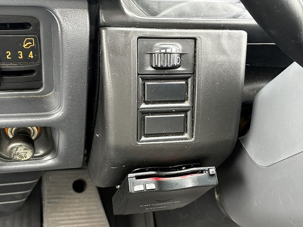 いすゞ　エルフ