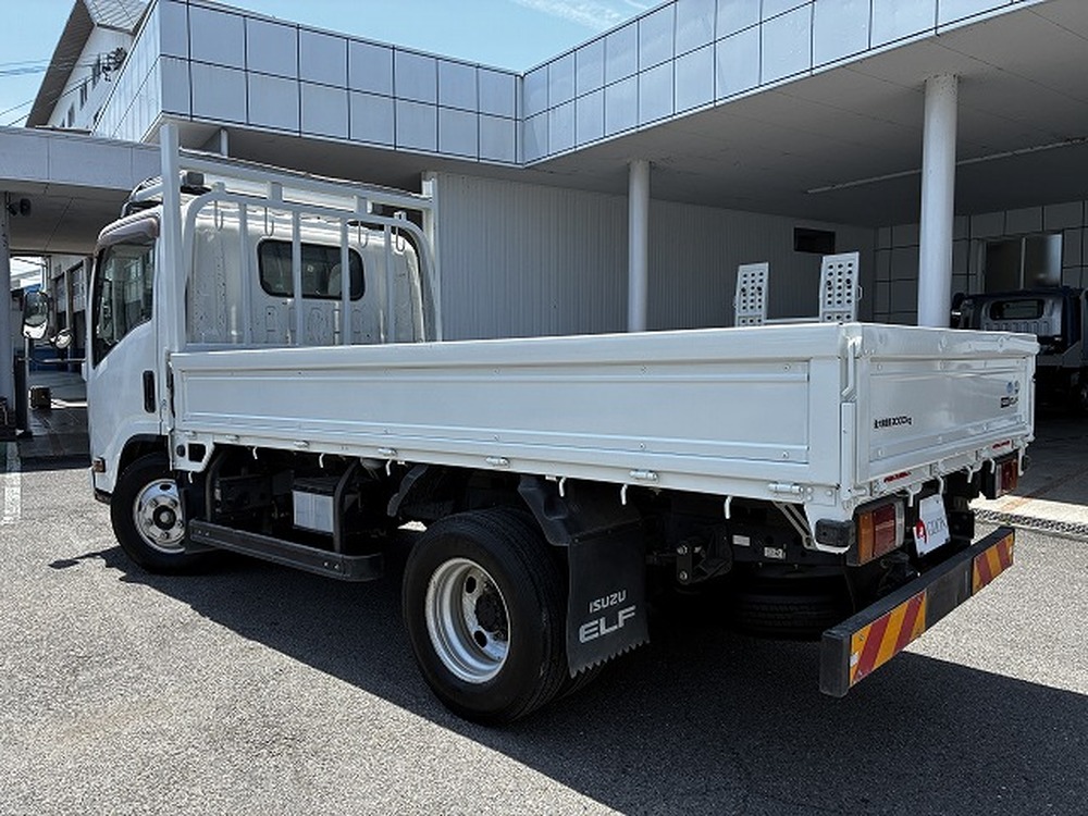 いすゞ　エルフ
