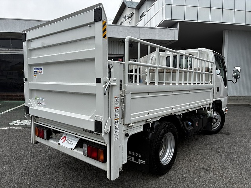 いすゞ　エルフ