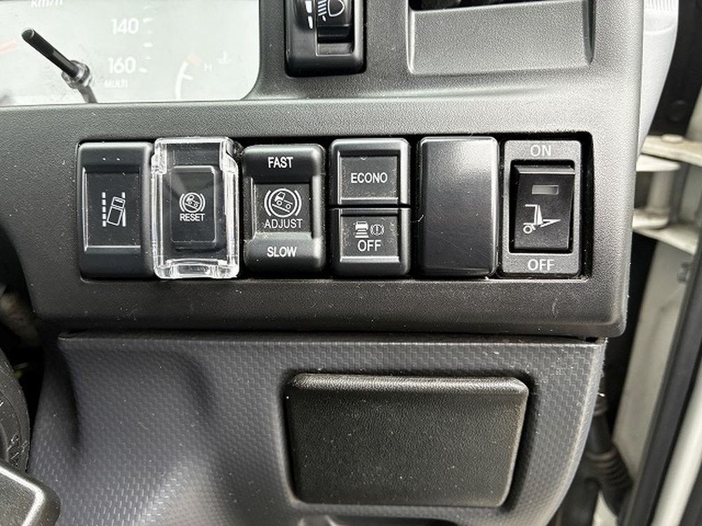 いすゞ　エルフ