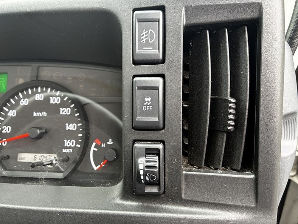 いすゞ　エルフ