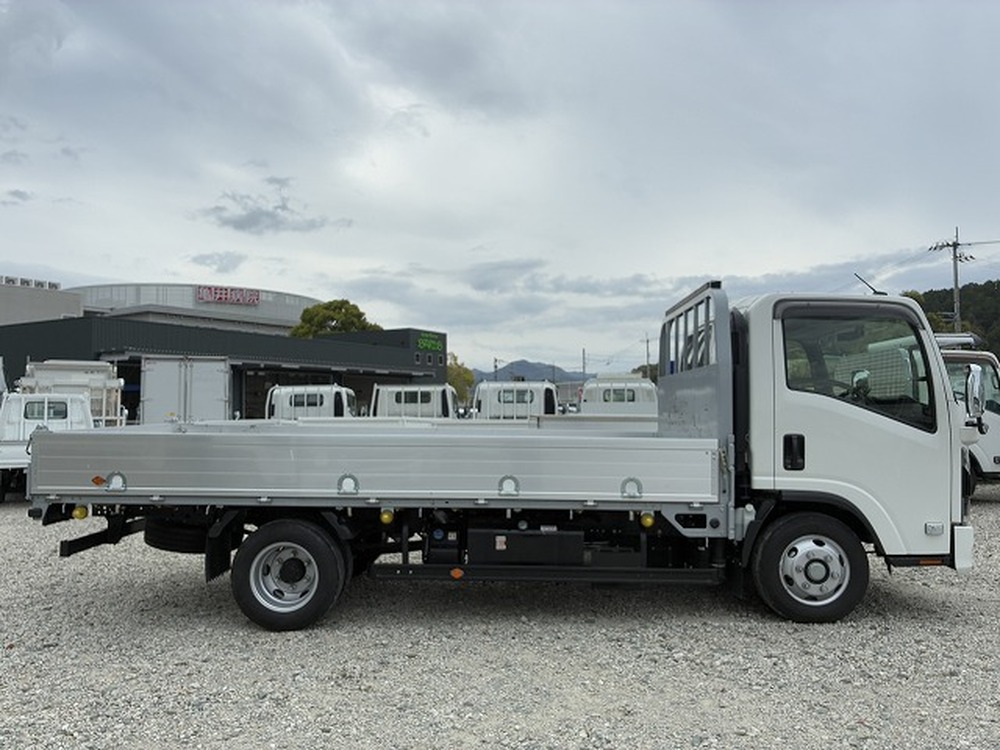 いすゞ　エルフ