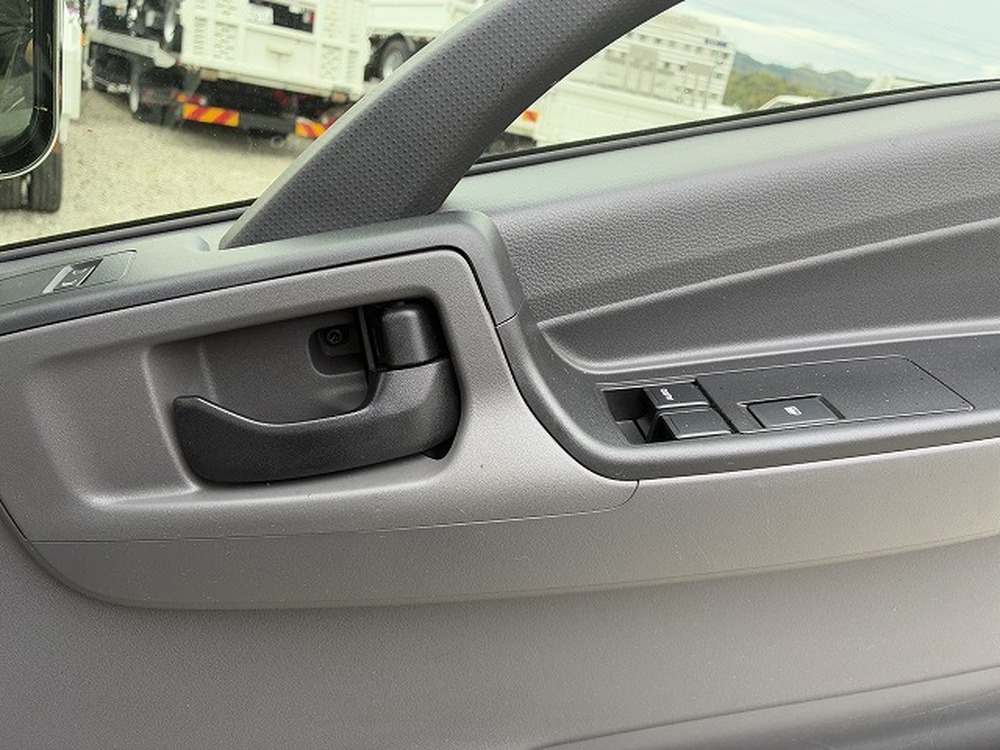 いすゞ　エルフ