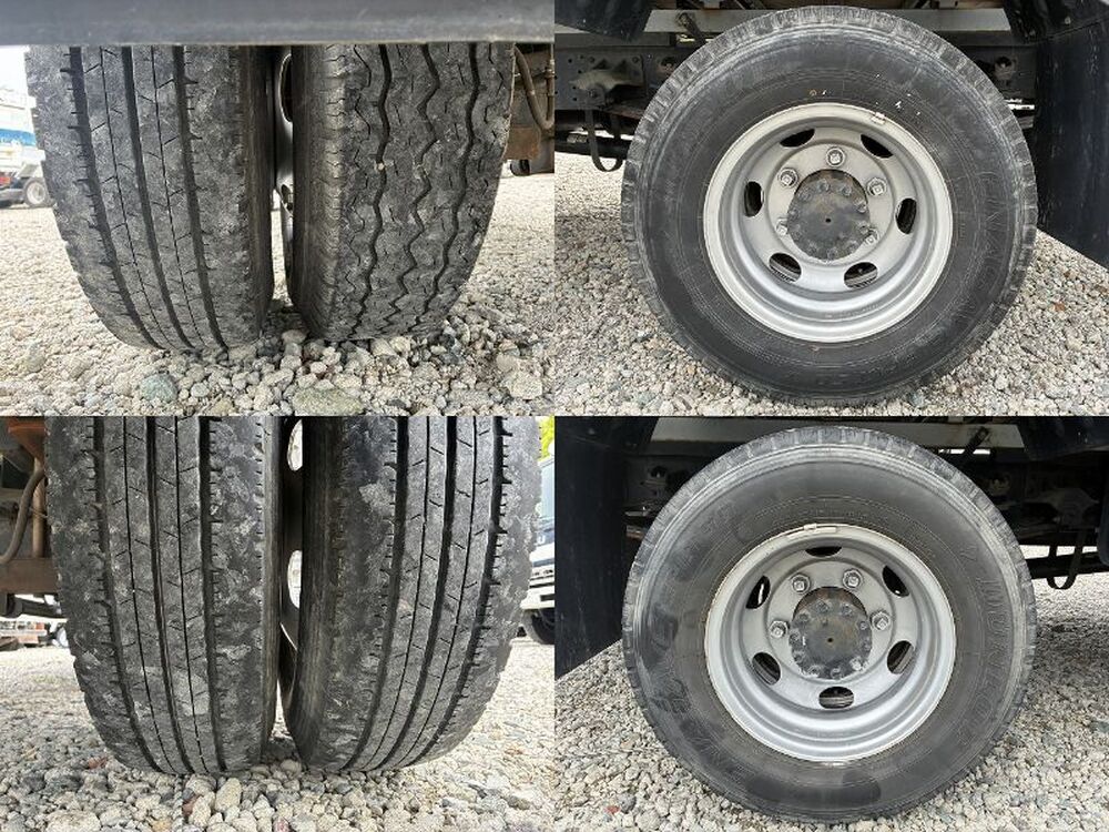 日野　デュトロ