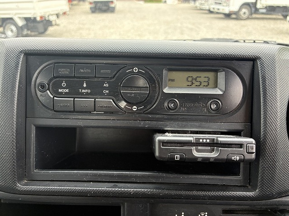 日野　デュトロ