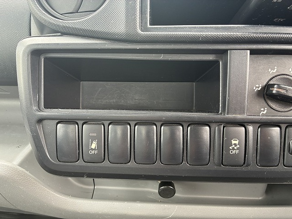 日野　デュトロ