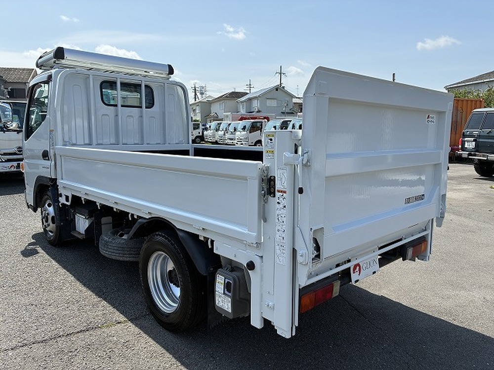 三菱ふそう　キャンター