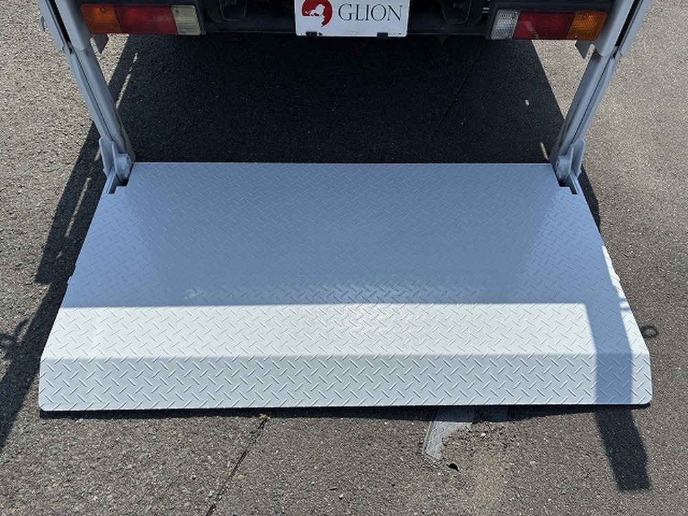 三菱ふそう　キャンター