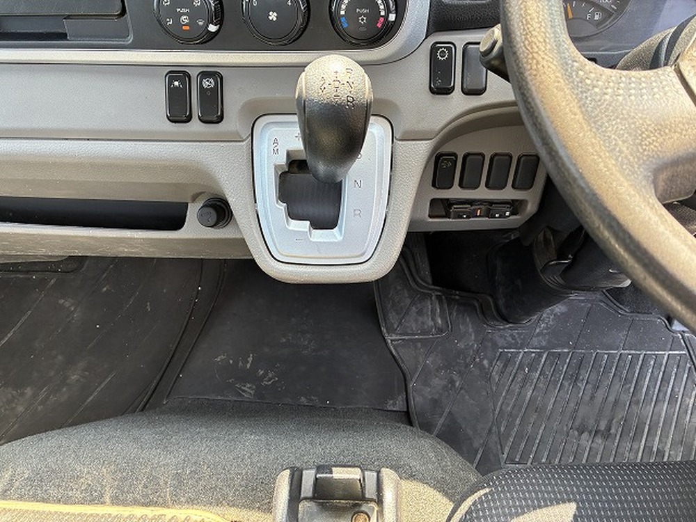 三菱ふそう　キャンター