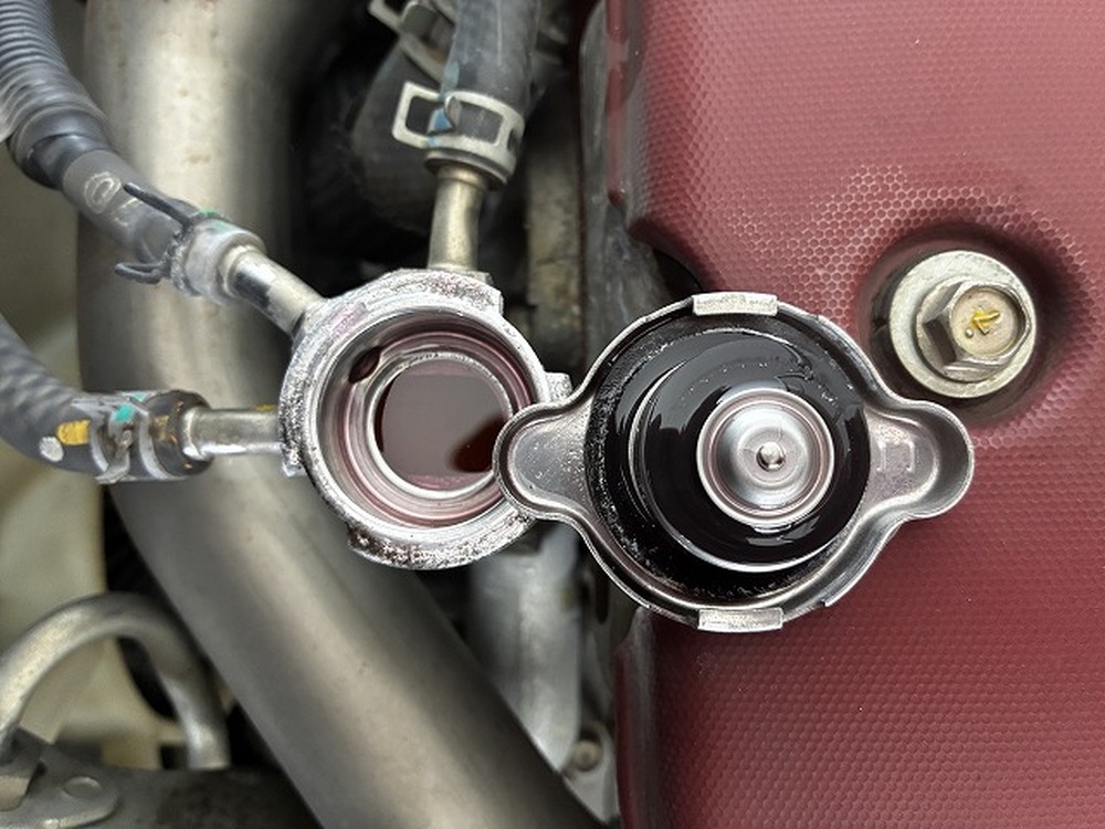 日野　デュトロ