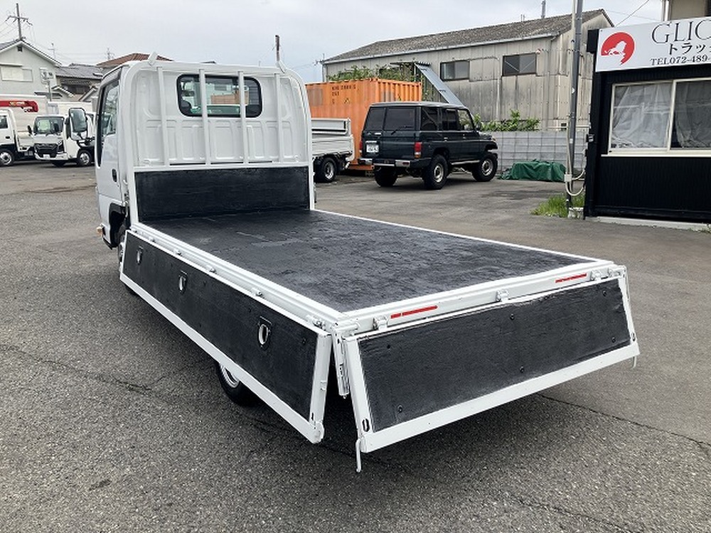 いすゞ　エルフ