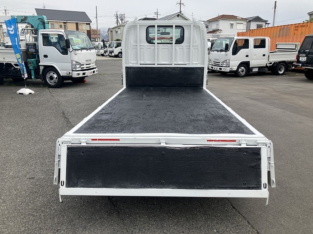 いすゞ　エルフ