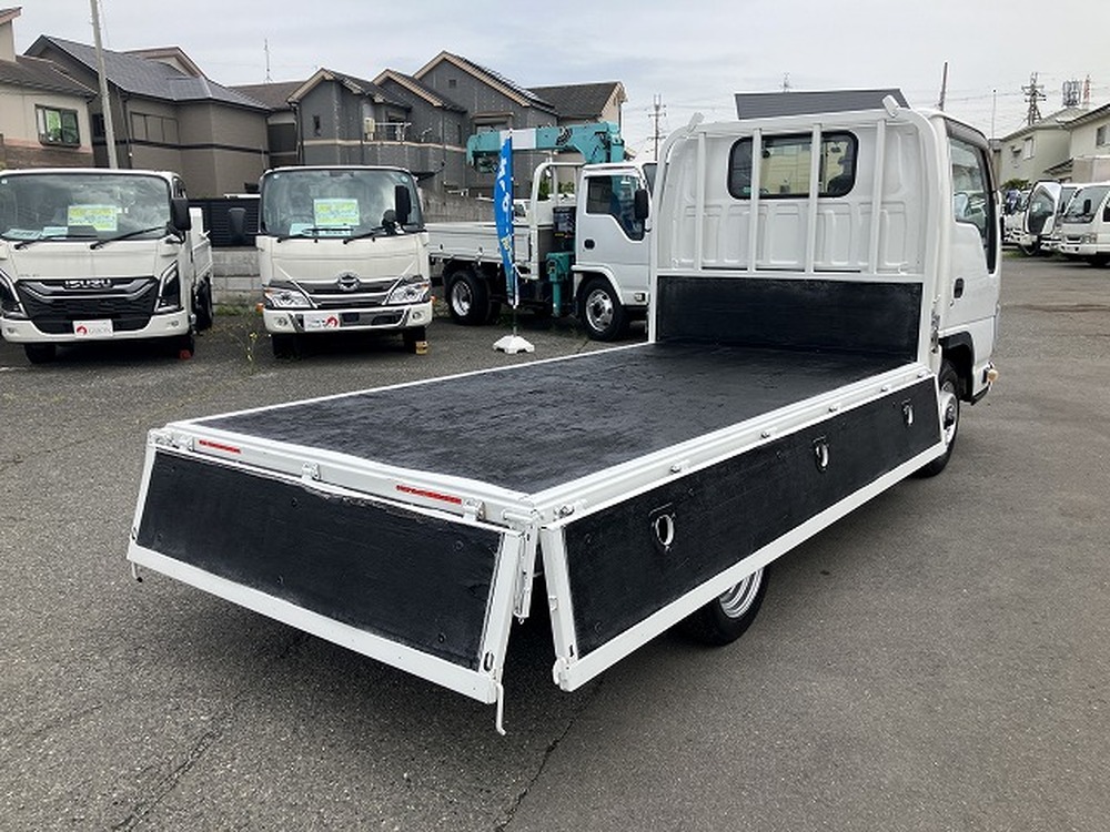 いすゞ　エルフ