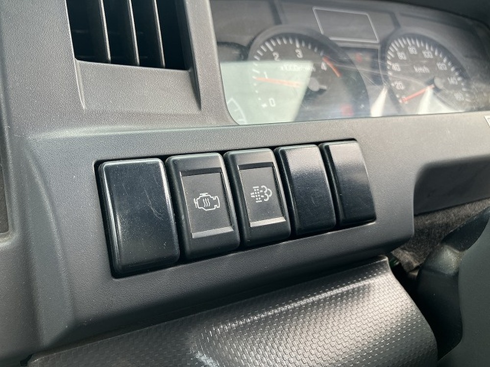 いすゞ　エルフ