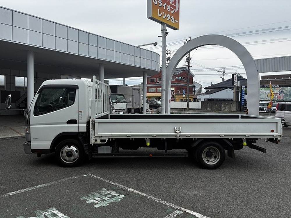 三菱ふそう　キャンター