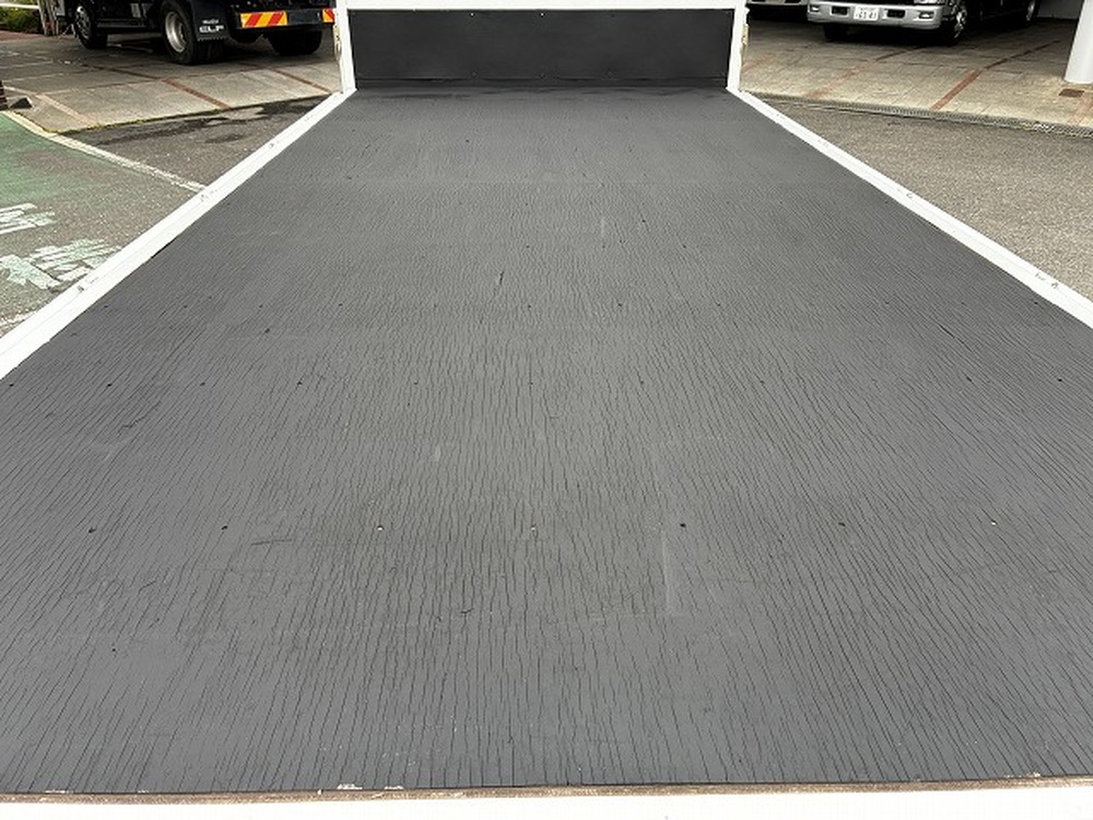 三菱ふそう　キャンター