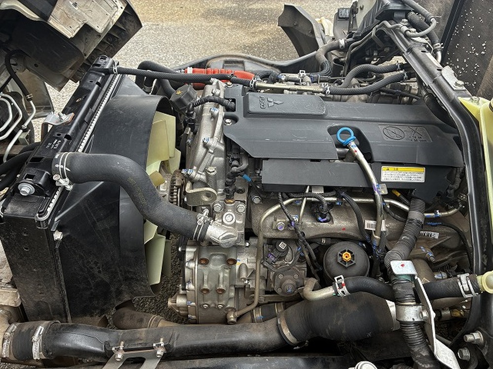 三菱ふそう　キャンター