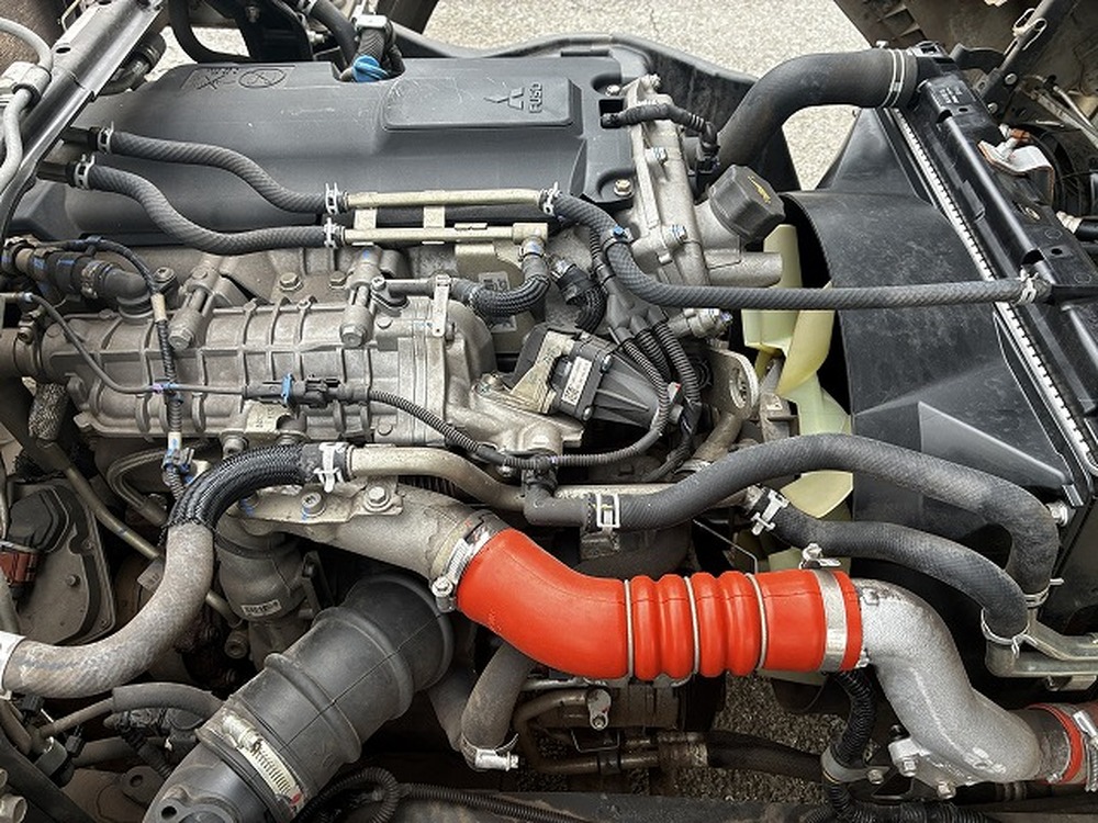 三菱ふそう　キャンター