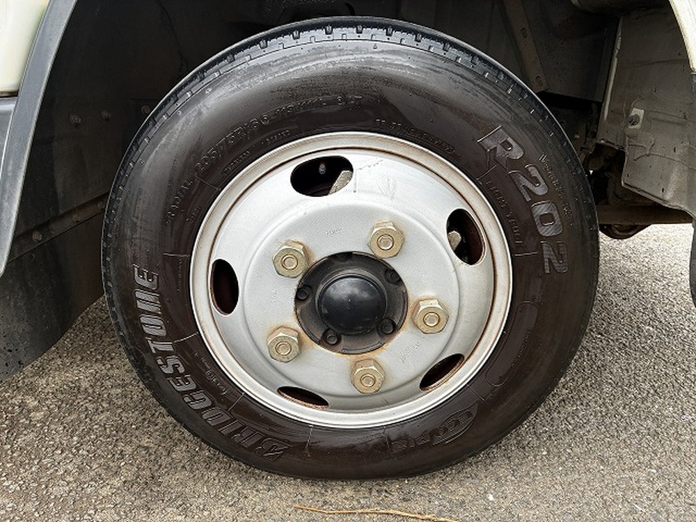 三菱ふそう　キャンター