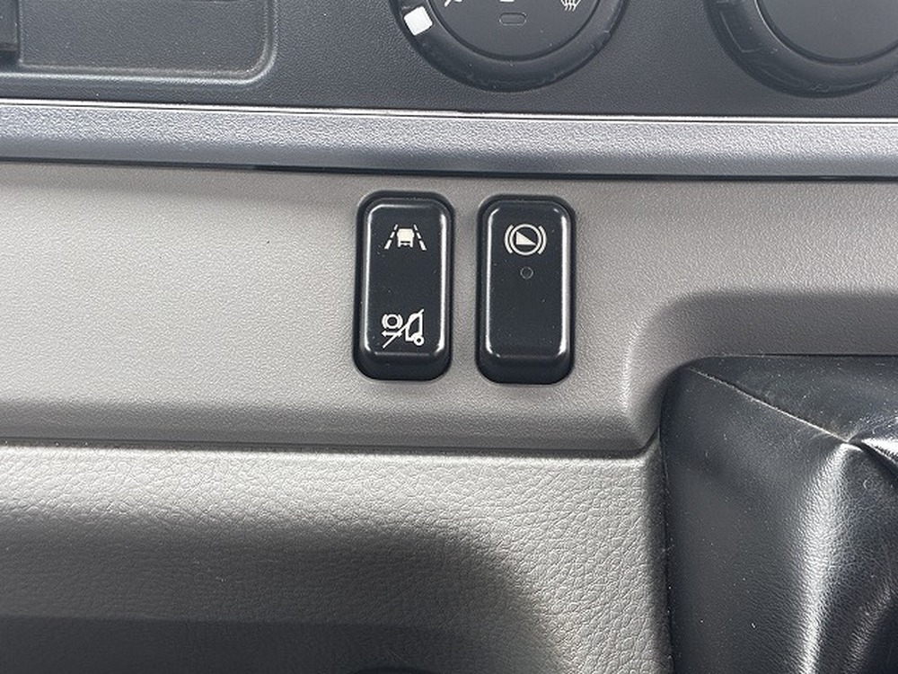 三菱ふそう　キャンター