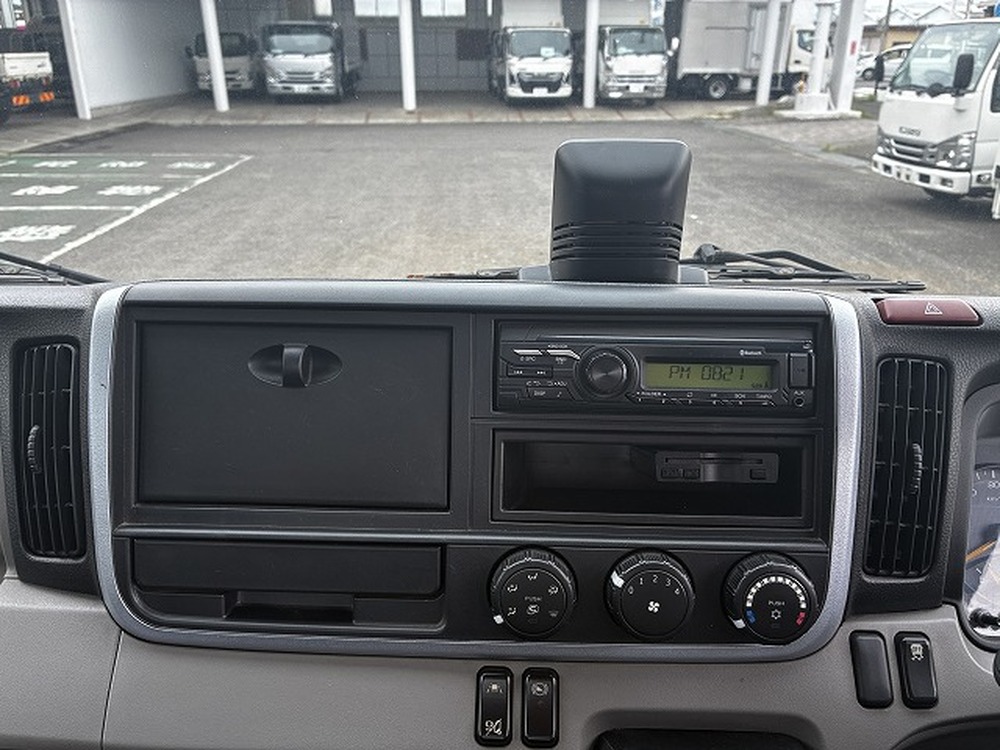 三菱ふそう　キャンター