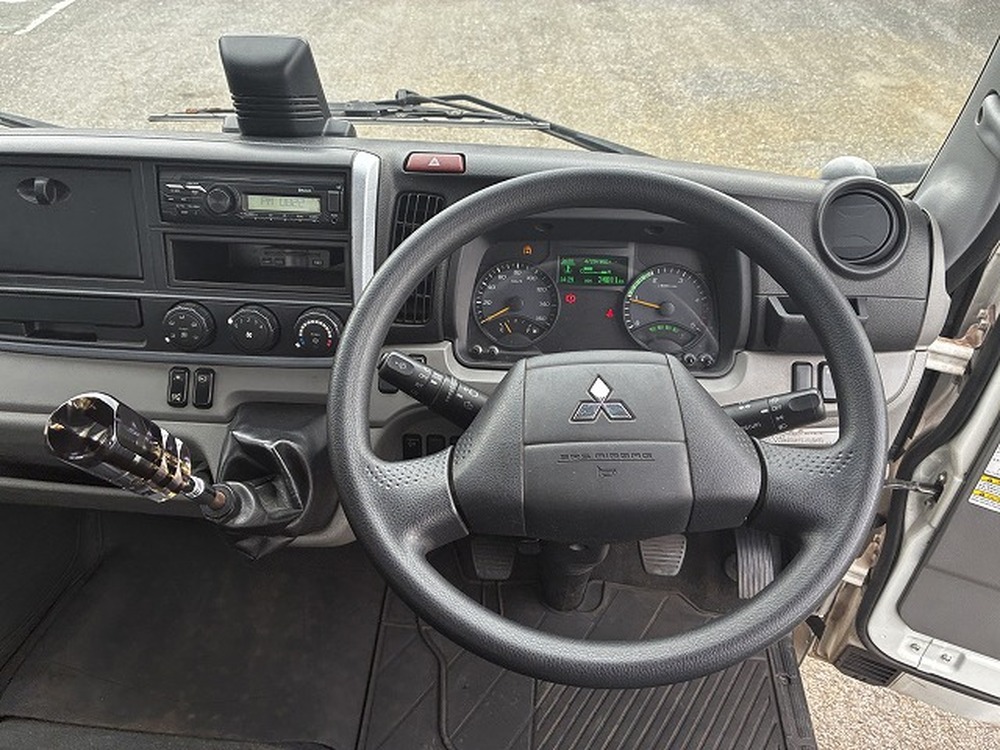 三菱ふそう　キャンター