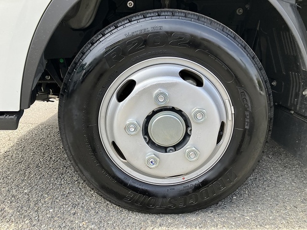 いすゞ　エルフ