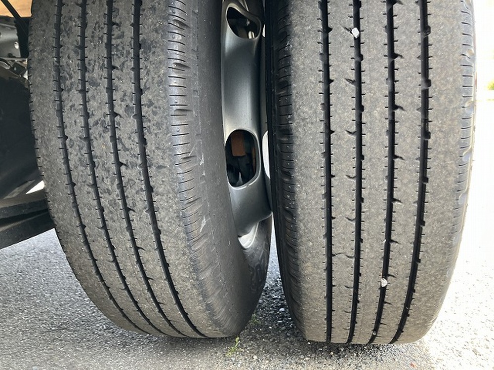 いすゞ　エルフ