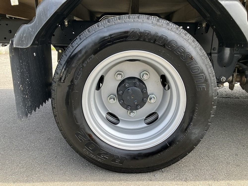 いすゞ　エルフ