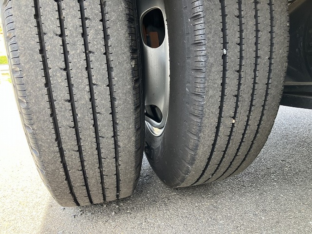 いすゞ　エルフ