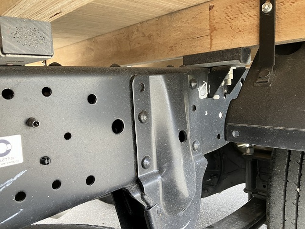 いすゞ　エルフ