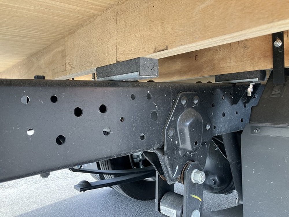 いすゞ　エルフ