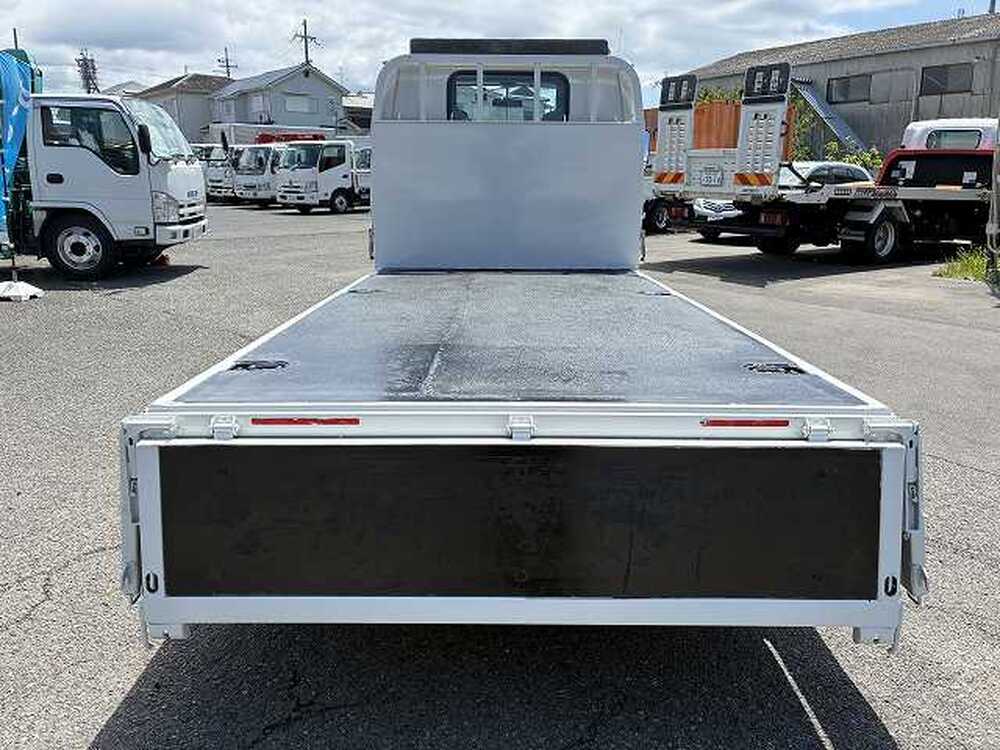 いすゞ　エルフ