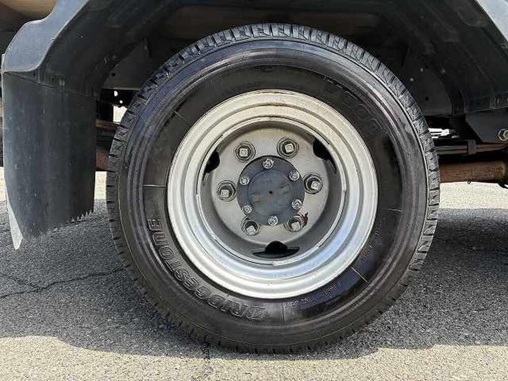 いすゞ　エルフ