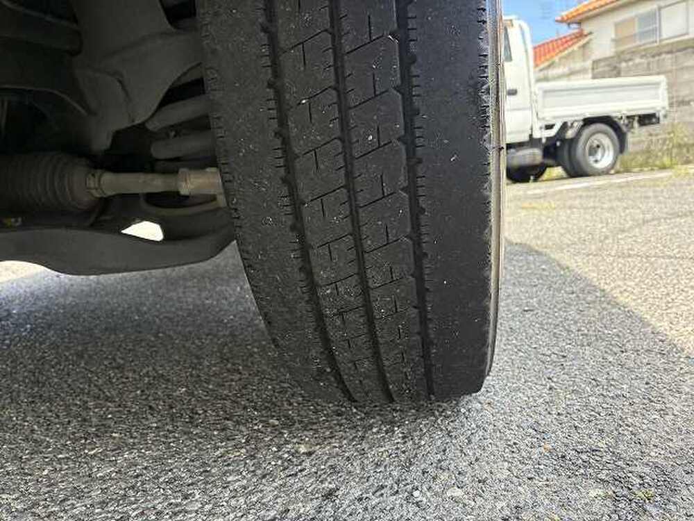 いすゞ　エルフ