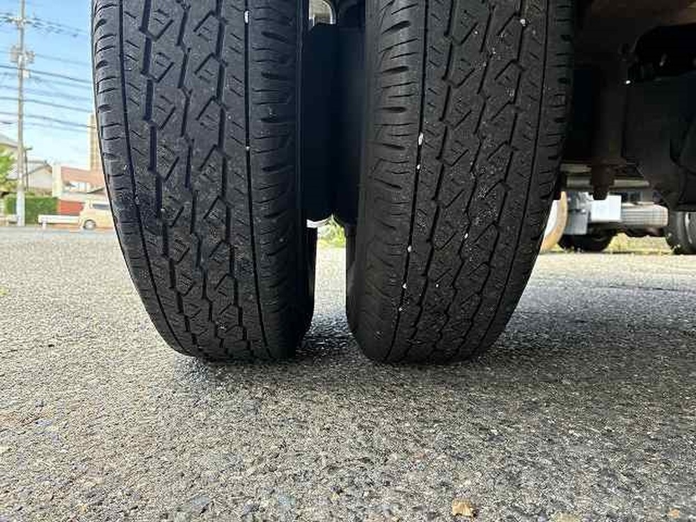 いすゞ　エルフ