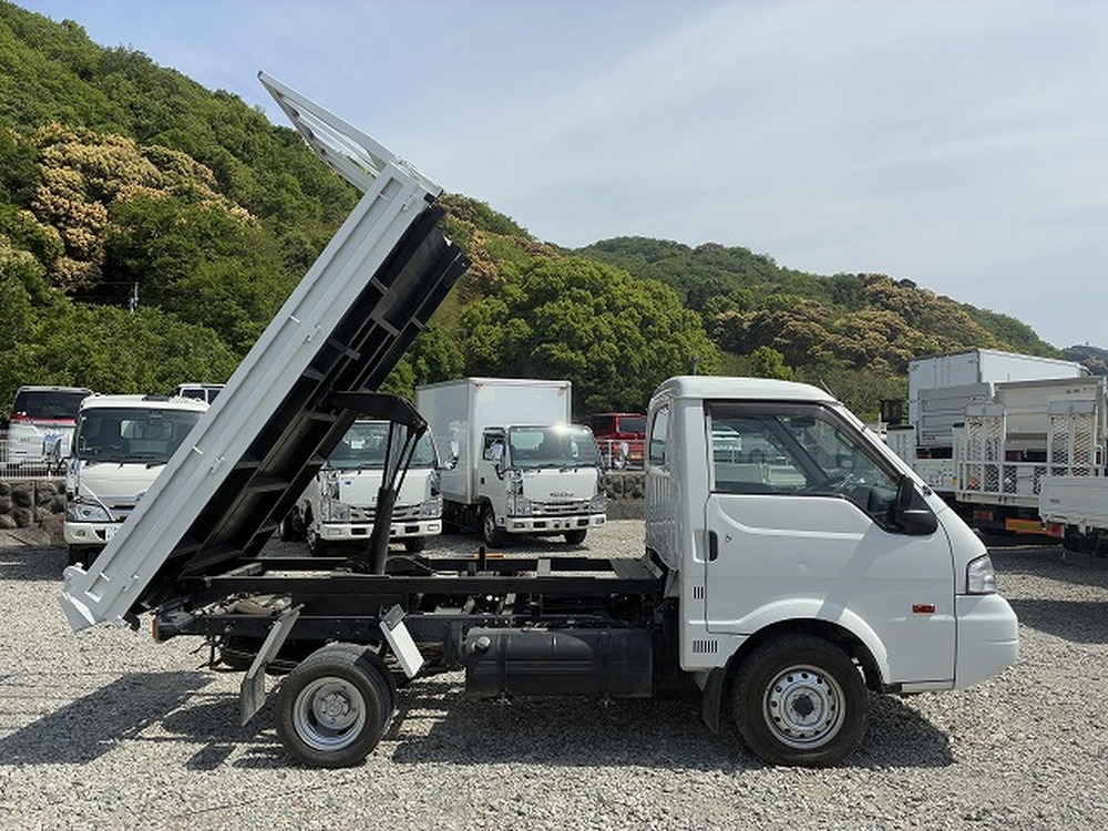 日産　バネットトラック