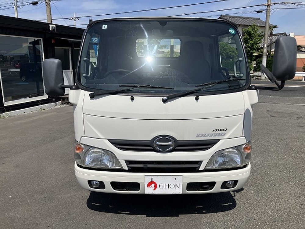 日野　デュトロ