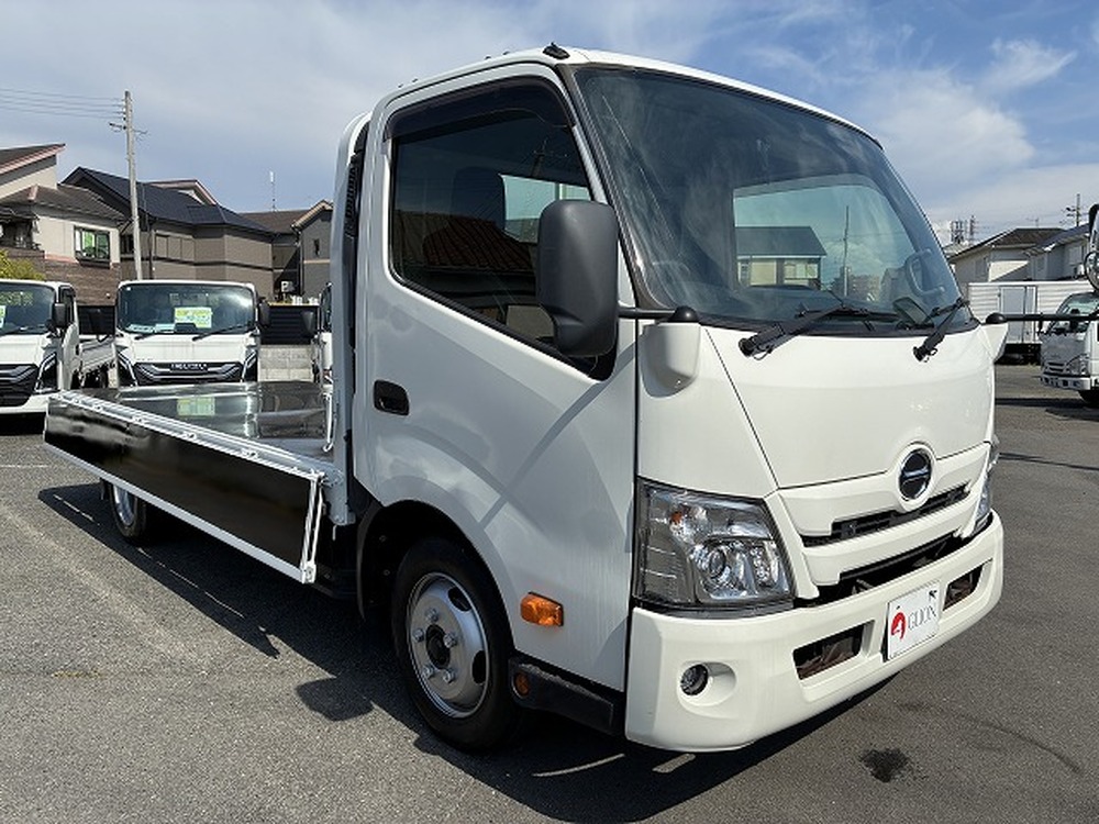 日野　デュトロ