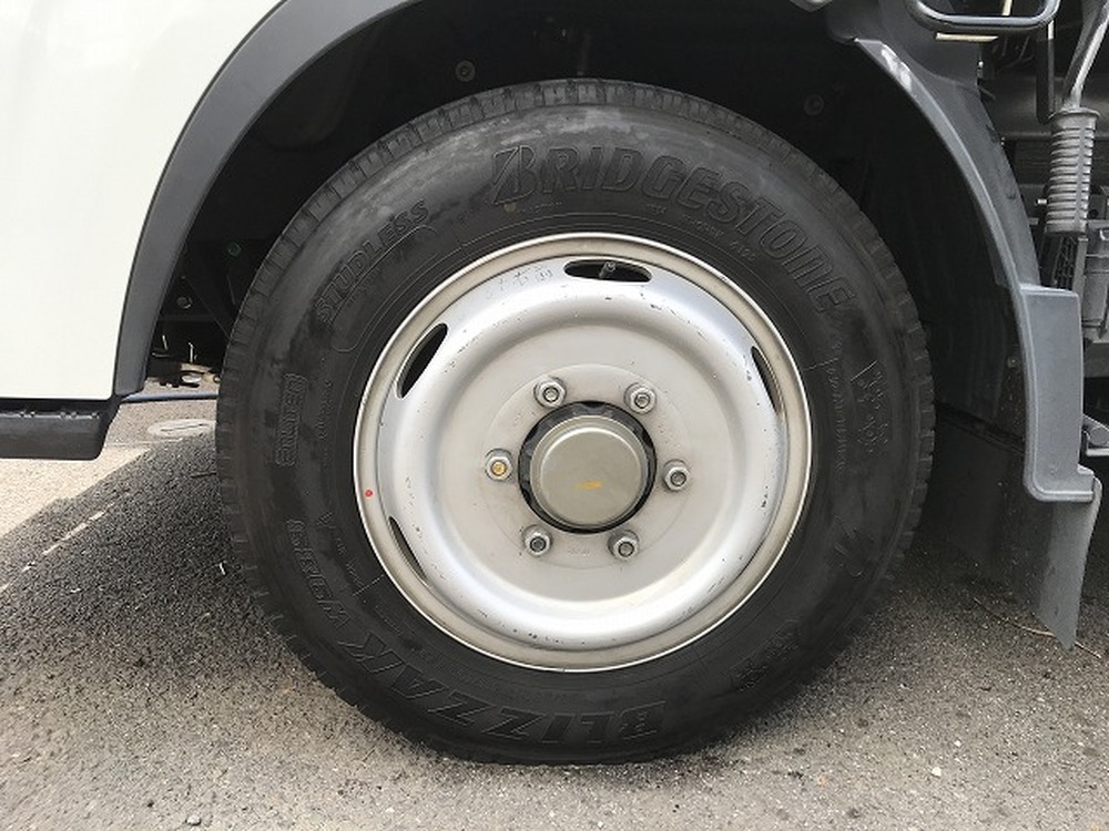 いすゞ　エルフ