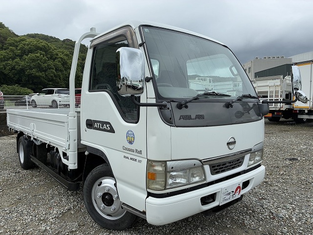 日産　アトラストラック