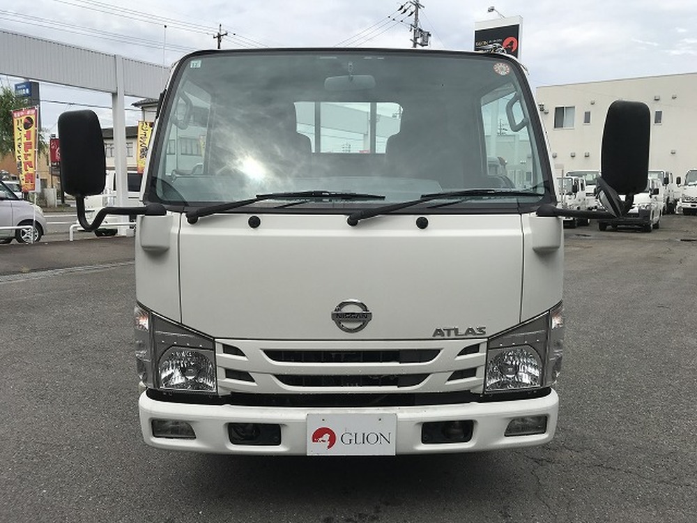 日産　アトラストラック