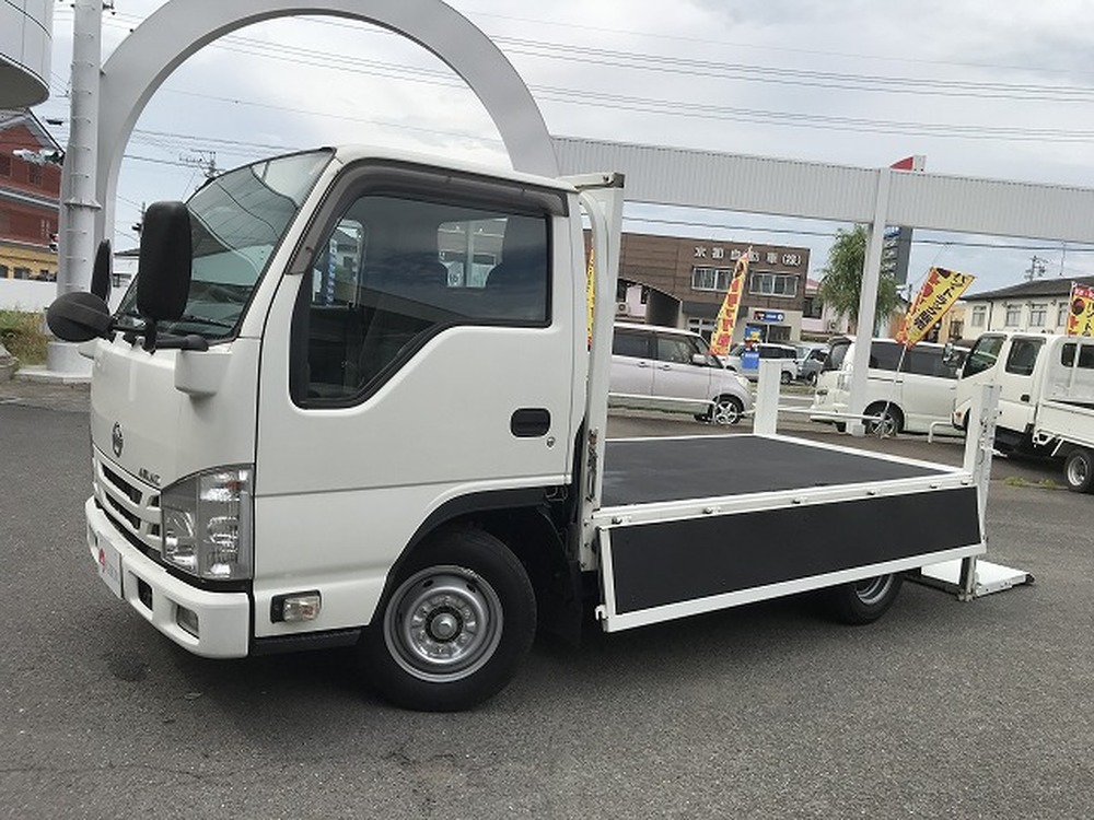 日産　アトラストラック