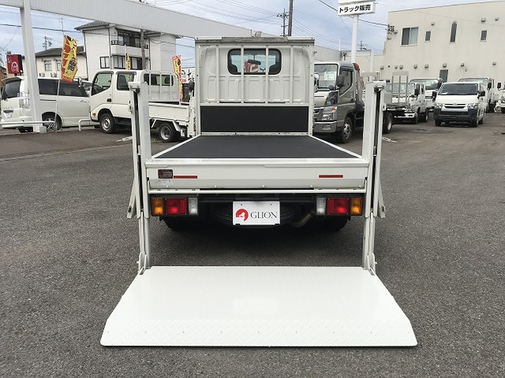 日産　アトラストラック