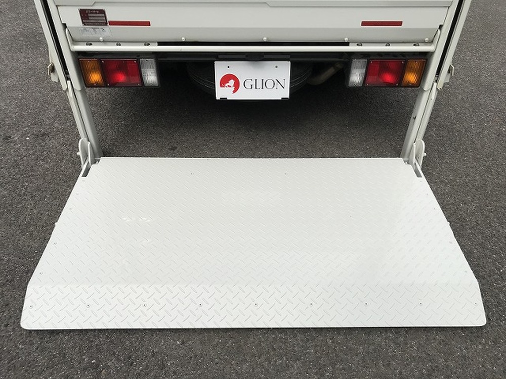 日産　アトラストラック