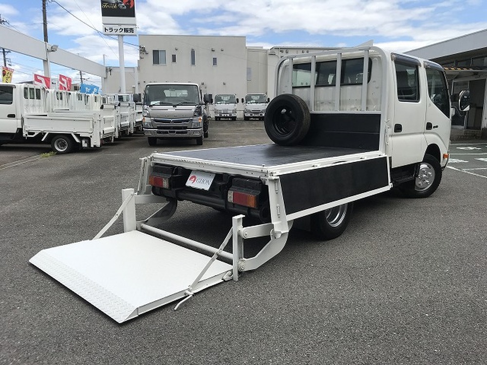 日野　デュトロ